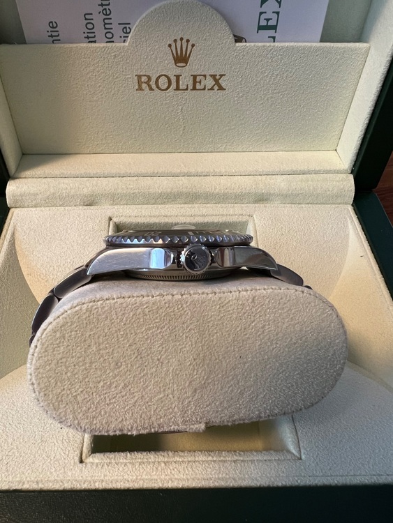 ロレックス サブマリーナー 16610（高級時計）の商品画像 - 査定依頼日：2025年7月27日 - 最高査定価格：1,330,000円