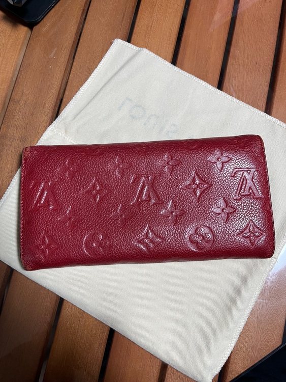 財布（ブランド財布・小物）の商品画像 - 査定依頼日：2025年12月3日 - 最高査定価格：20,000円