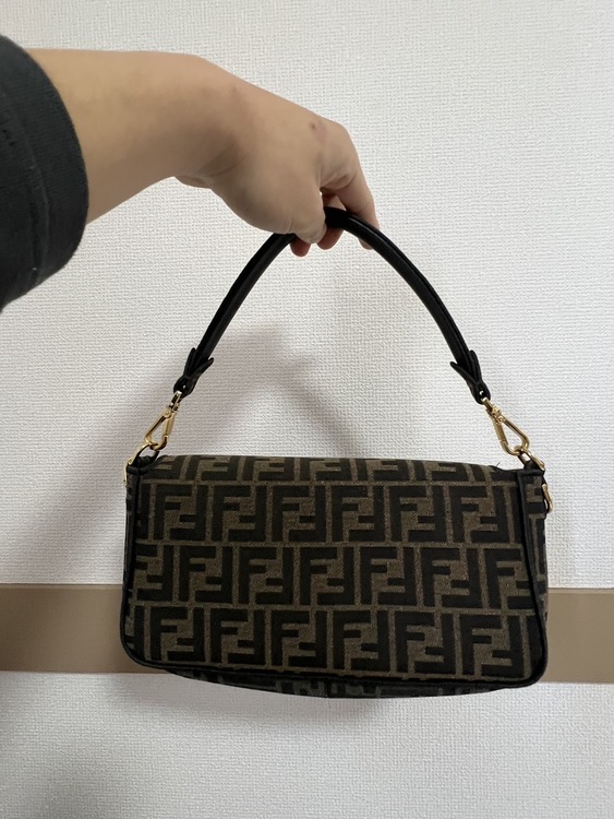 フェンディ  （ブランドバッグ）の商品画像 - 査定依頼日：2026年1月22日 - 最高査定価格：180,000円
