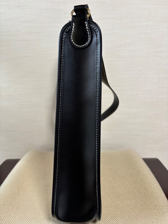 ヴェスパ PM(ホースヘアー、皮革部分ブラック)（ブランドバッグ）の商品画像 - 査定依頼日：2026年2月1日 - 最高査定価格：170,000円