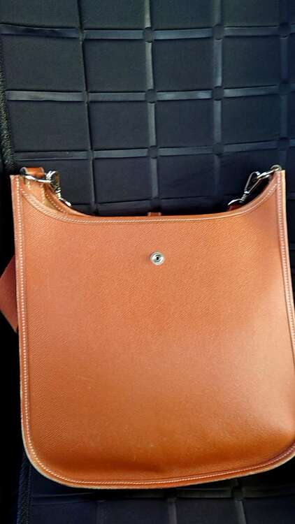 エブリン（ブランドバッグ）の商品画像 - 査定依頼日：2025年5月21日 - 最高査定価格：200,000円