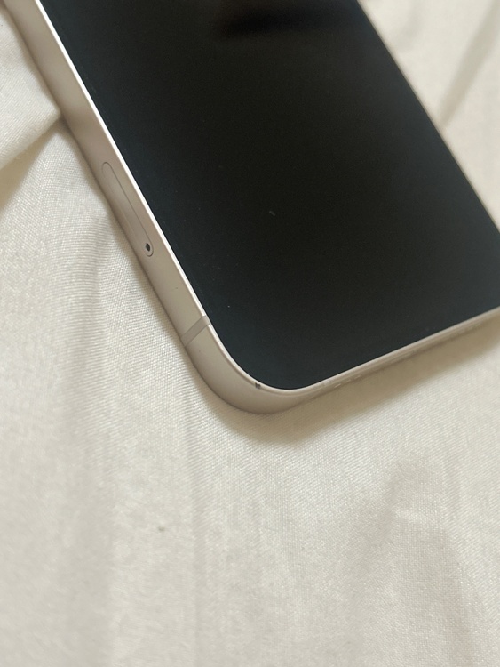 iPhone14（スマホ）の商品画像 - 査定依頼日：2026年4月26日 - 最高査定価格：28,000円