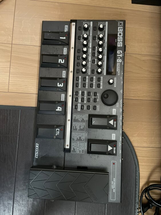 GT-8（ピアノ・楽器・PA機材）の商品画像 - 査定依頼日：2025年5月21日 - 最高査定価格：6,000円