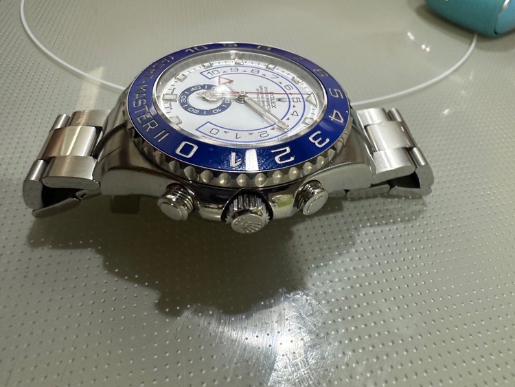 ロレックス ヨットマスター （高級時計）の商品画像 - 査定依頼日：2025年9月30日 - 最高査定価格：2,650,000円