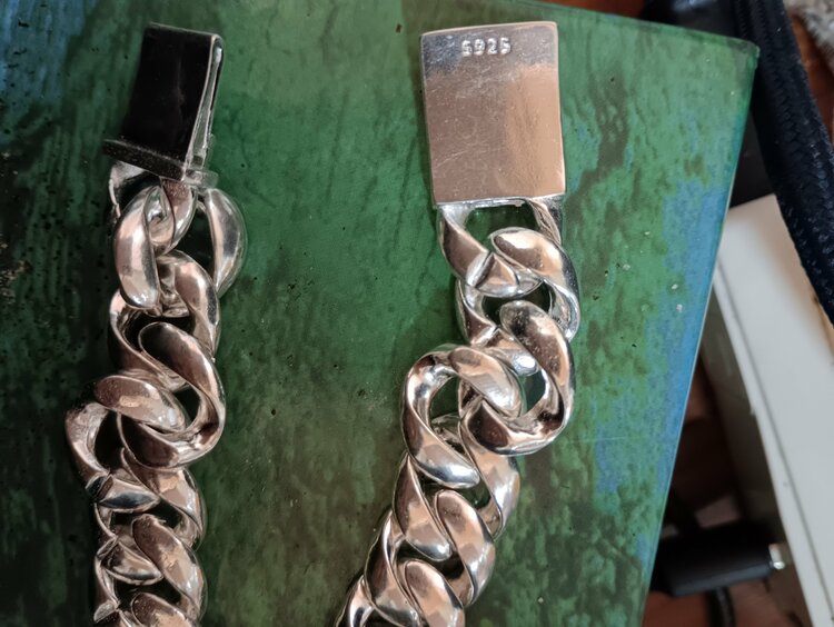 ブレスレット（金・貴金属）の商品画像 - 査定依頼日：2026年2月5日 - 最高査定価格：100,000円