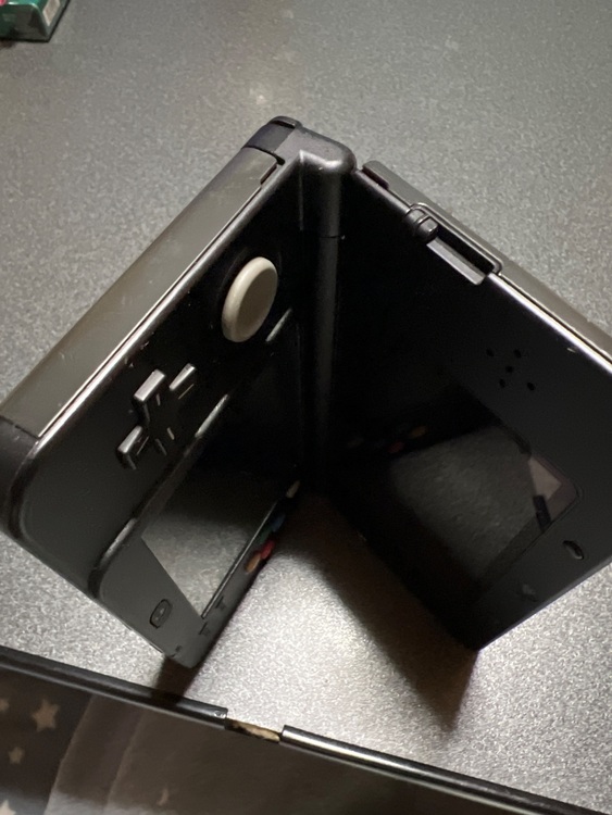 ニンテンドーDS（ゲーム機本体・ゲームソフト）の商品画像 - 査定依頼日：2025年11月23日 - 最高査定価格：5,000円