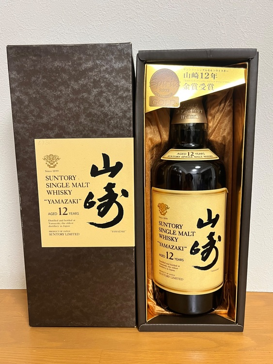 ウイスキー サントリー山崎 （お酒）の商品画像 - 査定依頼日：2025年6月27日 - 最高査定価格：20,000円