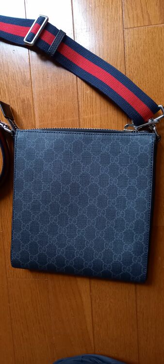 ショルダーバッグ（ブランドバッグ）の商品画像 - 査定依頼日：2025年6月3日 - 最高査定価格：70,000円