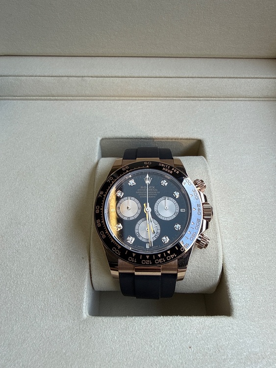 126515LN（高級時計）の商品画像 - 査定依頼日：2026年1月6日 - 最高査定価格：7,500,000円