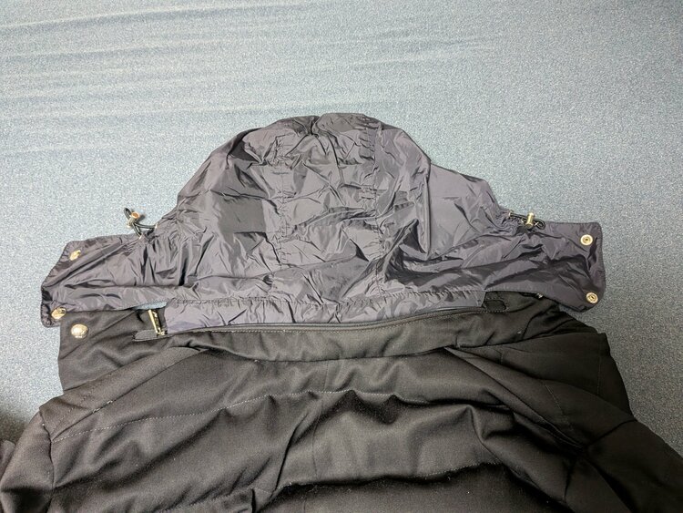 ダウンジャケット（古着・ファッション）の商品画像 - 査定依頼日：2025年12月18日 - 最高査定価格：90,000円