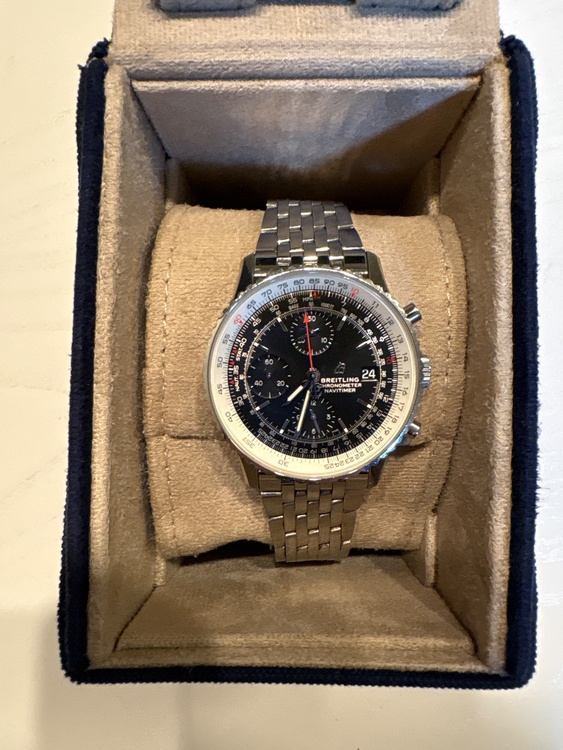 ブライトリング ナビタイマー （高級時計）の商品画像 - 査定依頼日：2026年3月24日 - 最高査定価格：610,000円