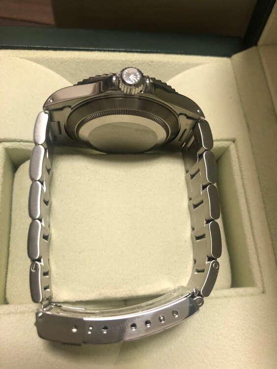 ロレックス サブマリーナー 14060（高級時計）の商品画像 - 査定依頼日：2025年4月7日 - 最高査定価格：1,220,000円