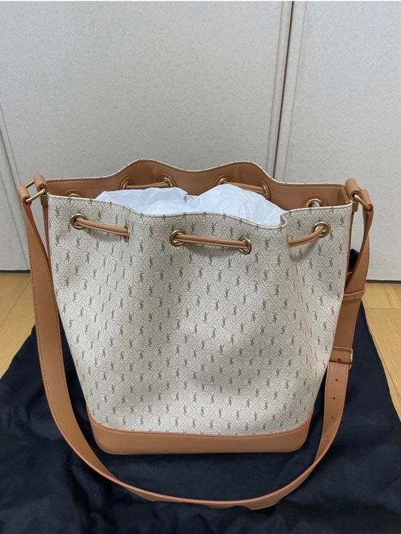 イブサンローラン（ブランドバッグ）の商品画像 - 査定依頼日：2026年9月1日 - 最高査定価格：100,000円