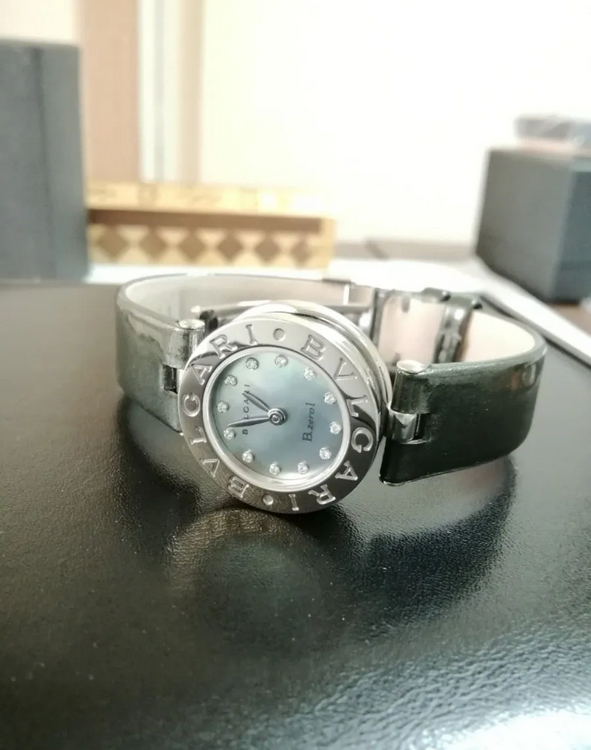 BVLGARI　ビーゼロワン　ブルーシェルダイヤモンド（高級時計）の商品画像 - 査定依頼日：2025年1月23日 - 最高査定価格：40,000円