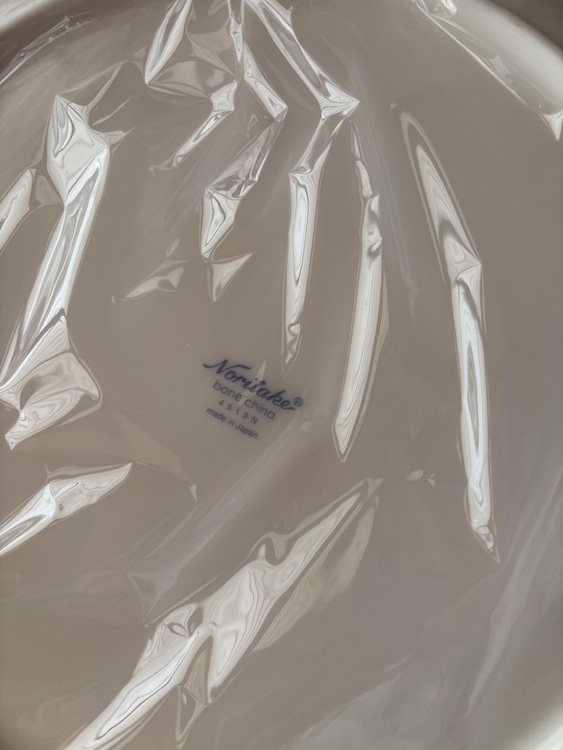 ノリタケ　大皿（食器）の商品画像 - 査定依頼日：2025年9月3日 - 最高査定価格：2,000円