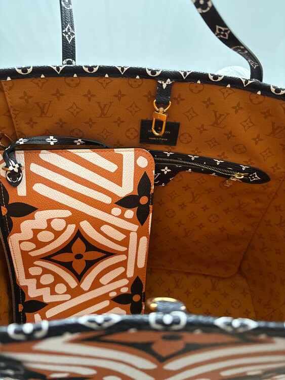 ルイヴィトン ネヴァーフル （ブランドバッグ）の商品画像 - 査定依頼日：2025年3月23日 - 最高査定価格：250,000円