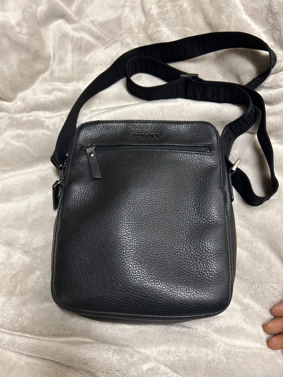 ジミーチュウ  （ブランドバッグ）の商品画像 - 査定依頼日：2026年2月18日 - 最高査定価格：7,000円