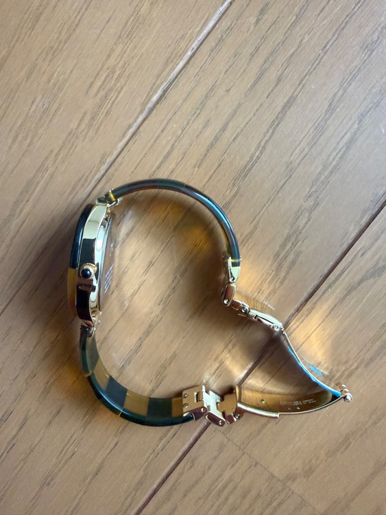 トータスジュエリー 腕時計（高級時計）の商品画像 - 査定依頼日：2026年4月4日 - 最高査定価格：1,000円