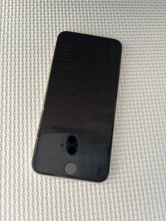 MMYD3J/A（スマホ）の商品画像 - 査定依頼日：2025年3月23日 - 最高査定価格：21,000円