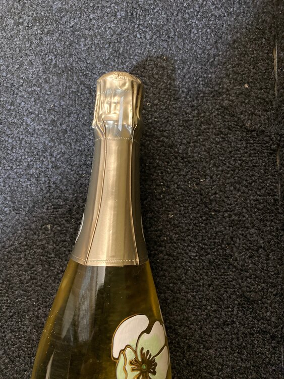 2014（お酒）の商品画像 - 査定依頼日：2025年1月22日 - 最高査定価格：50,000円