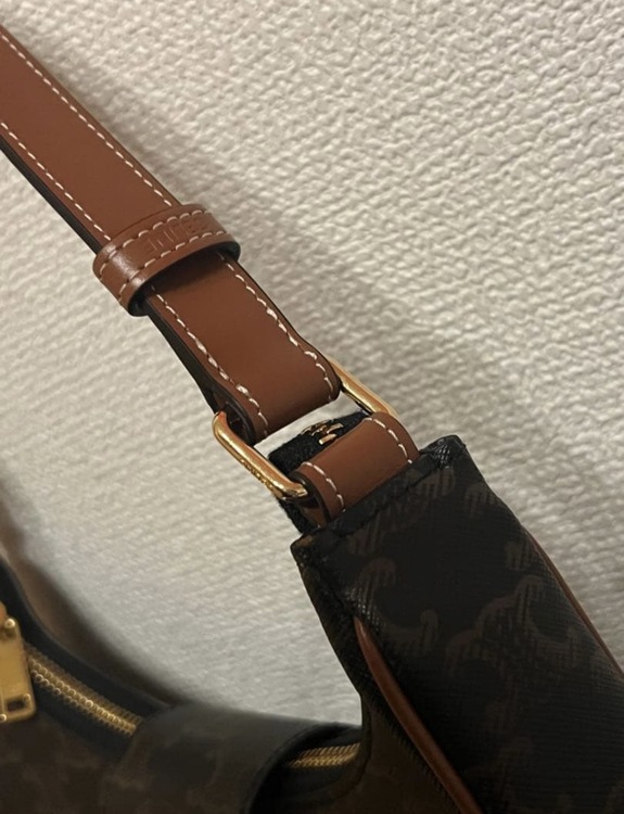 セリーヌ  （ブランドバッグ）の商品画像 - 査定依頼日：2026年1月21日 - 最高査定価格：220,000円