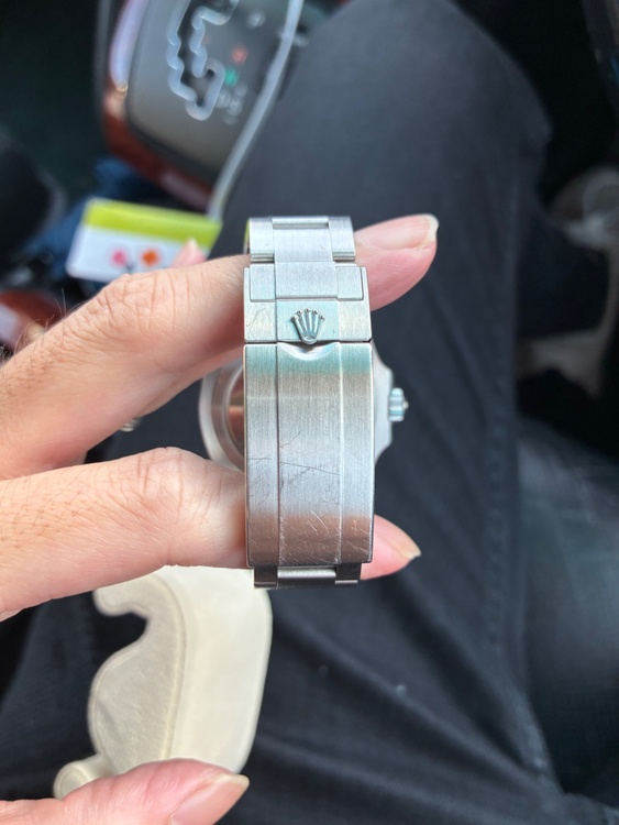 ロレックス サブマリーナー 124060（高級時計）の商品画像 - 査定依頼日：2025年12月13日 - 最高査定価格：1,850,000円