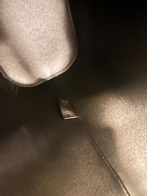 セリーヌ  （ブランドバッグ）の商品画像 - 査定依頼日：2025年8月12日 - 最高査定価格：200,000円