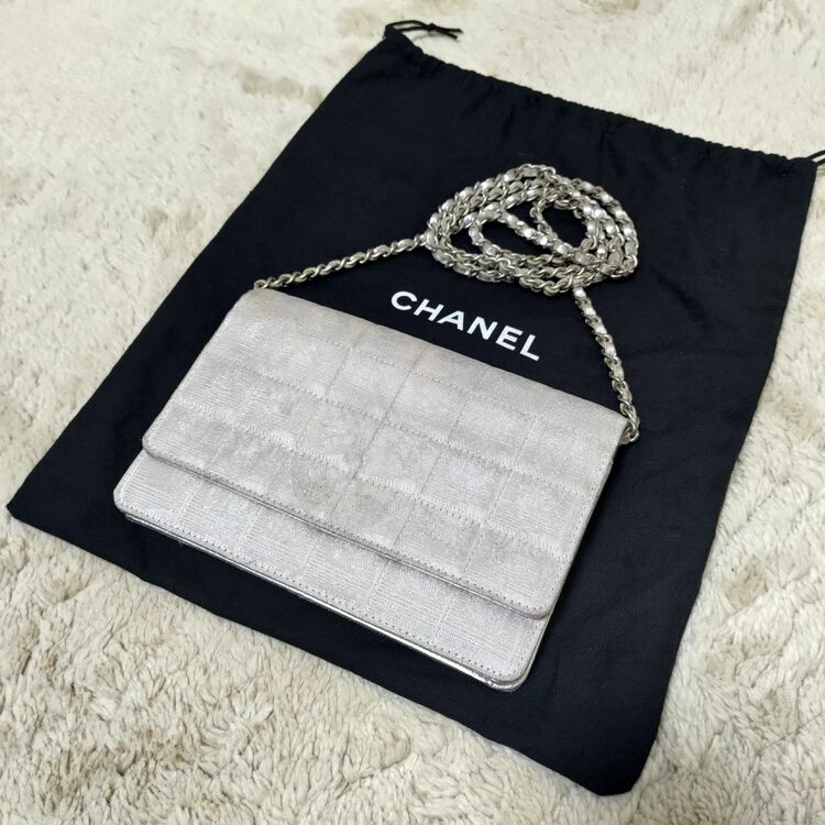 シャネル トラベルライン チェーンショルダーバッグ（ブランドバッグ）の商品画像 - 査定依頼日：2025年10月24日 - 最高査定価格：90,000円