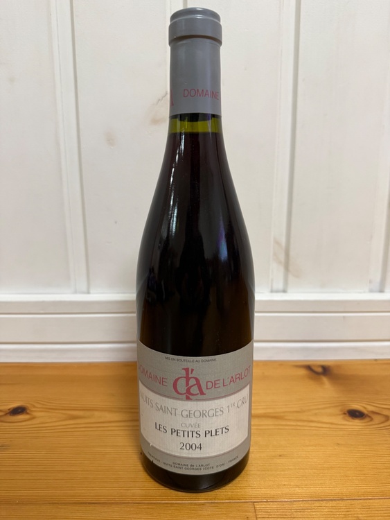 ラルロ ニュイサンジョルジュ プルミエクリュ キュヴェ ル プティ プレ 750（お酒）の商品画像 - 査定依頼日：2026年4月13日 - 最高査定価格：11,500円