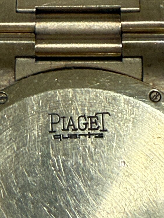 ピアジェ その他 84024 K81（高級時計）の商品画像 - 査定依頼日：2025年3月25日 - 最高査定価格：710,000円