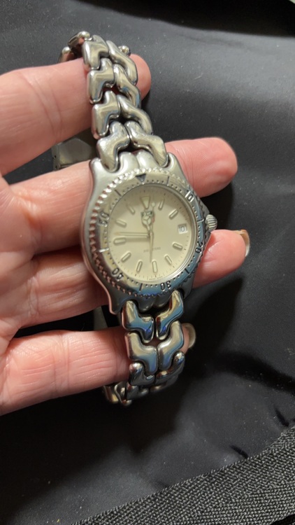 タグホイヤー その他 （高級時計）の商品画像 - 査定依頼日：2025年11月8日 - 最高査定価格：50,000円