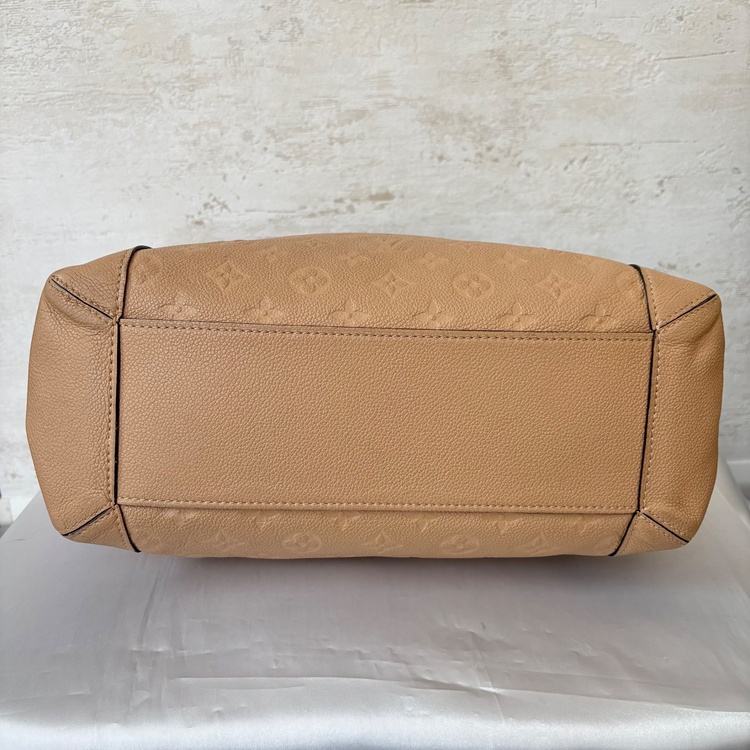 アンプラントバガテル 2way（ブランドバッグ）の商品画像 - 査定依頼日：2026年3月2日 - 最高査定価格：105,000円