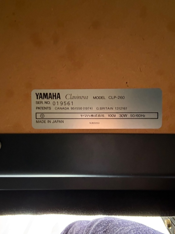 グラビノーバ　CLP260（ピアノ・楽器・PA機材）の商品画像 - 査定依頼日：2026年2月23日 - 最高査定価格：5,000円