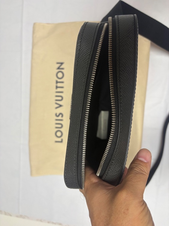 タイガ アントン ショルダーバッグ ポシェット（ブランドバッグ）の商品画像 - 査定依頼日：2025年9月26日 - 最高査定価格：50,000円