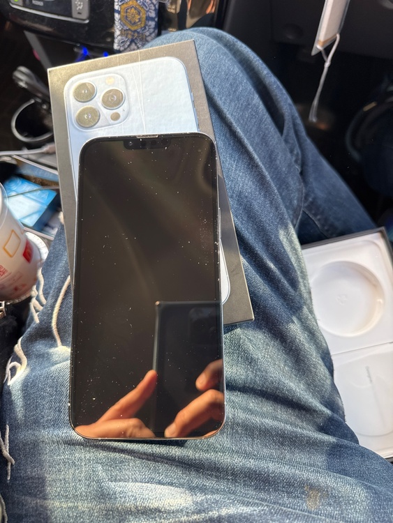 iPhone 13 Pro Max 256GB Softbank（スマホ）の商品画像 - 査定依頼日：2026年1月29日 - 最高査定価格：57,000円