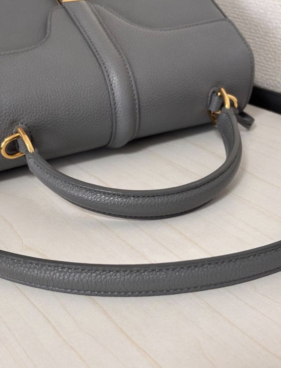 セーズ スモール（ブランドバッグ）の商品画像 - 査定依頼日：2026年4月27日 - 最高査定価格：180,000円