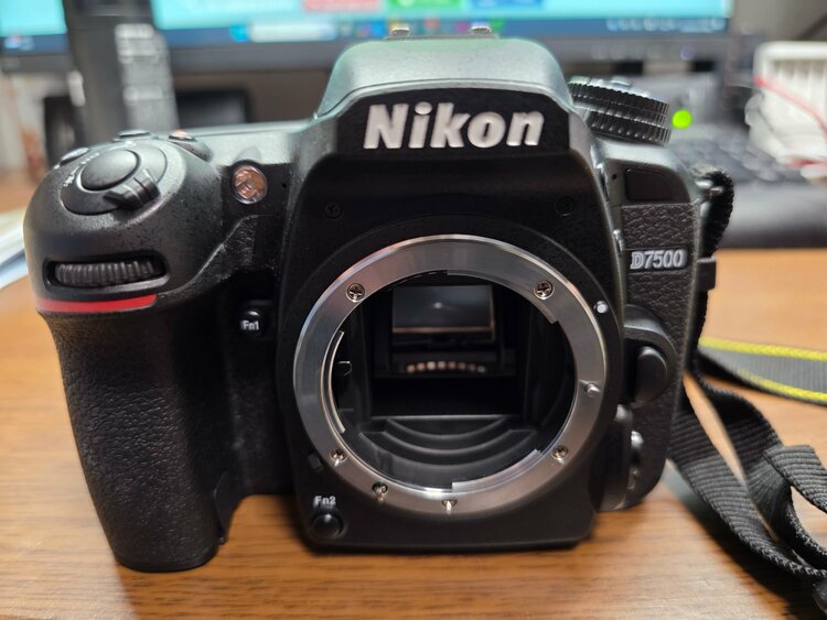 D7500（カメラ）の商品画像 - 査定依頼日：2026年2月27日 - 最高査定価格：40,100円