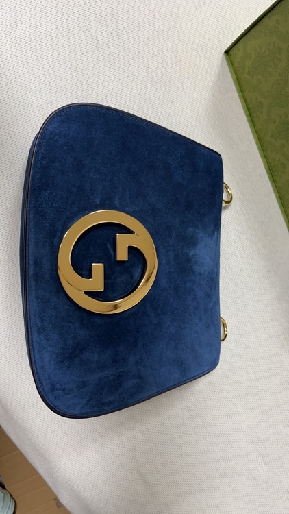 インターロッキングG スエードxレザー  　2WAY ネイビー　699210（ブランドバッグ）の商品画像 - 査定依頼日：2025年7月11日 - 最高査定価格：100,000円