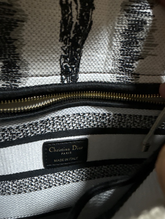 レディDior（ブランドバッグ）の商品画像 - 査定依頼日：2026年9月8日 - 最高査定価格：100,000円