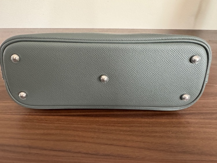 ボリード25 ヴェールアマンド（ブランドバッグ）の商品画像 - 査定依頼日：2025年7月2日 - 最高査定価格：950,000円