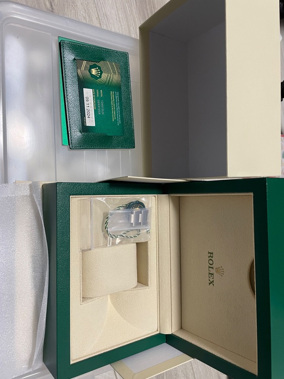 126610LN（高級時計）の商品画像 - 査定依頼日：2025年9月3日 - 最高査定価格：2,020,000円