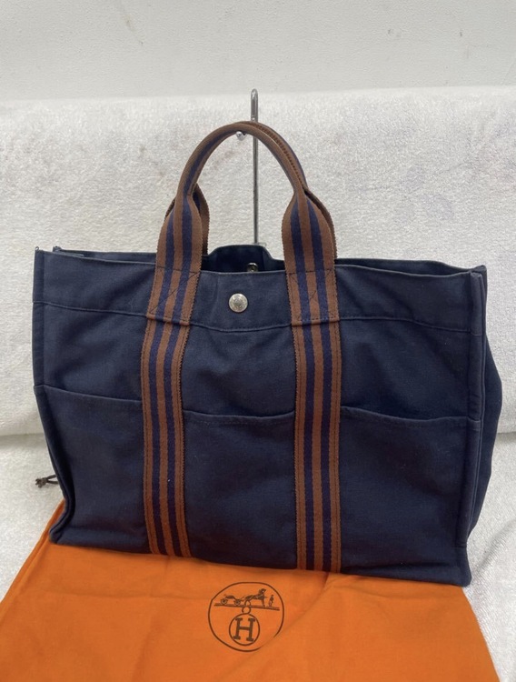 # HERMES エルメス フールトゥMM キャンバス トートバッグ ハンドバッ（ブランドバッグ）の商品画像 - 査定依頼日：2026年5月25日 - 最高査定価格：10,000円