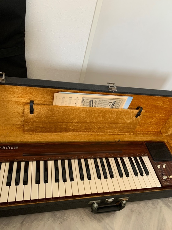 カシオトーン201（ピアノ・楽器・PA機材）の商品画像 - 査定依頼日：2026年3月7日 - 最高査定価格：4,000円