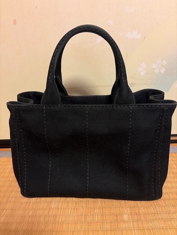 プラダ（ブランドバッグ）の商品画像 - 査定依頼日：2026年8月31日 - 最高査定価格：40,000円