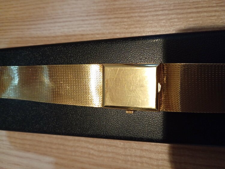 オメガ（高級時計）の商品画像 - 査定依頼日：2026年3月21日 - 最高査定価格：900,000円