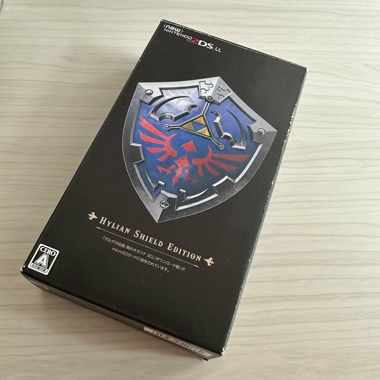 任天堂New2DSLL　ゼルダハイラルエディション（ゲーム機本体・ゲームソフト）の商品画像 - 査定依頼日：2026年8月3日 - 最高査定価格：70,000円