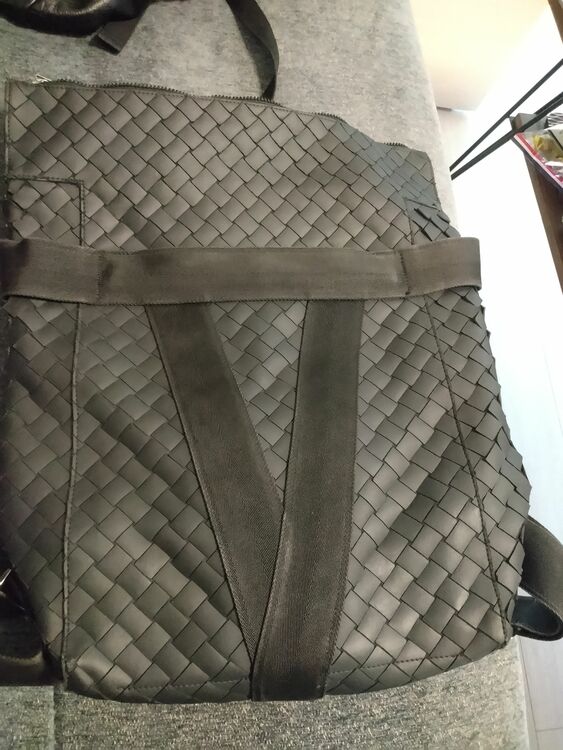 リュック（ブランドバッグ）の商品画像 - 査定依頼日：2025年10月8日 - 最高査定価格：100,000円