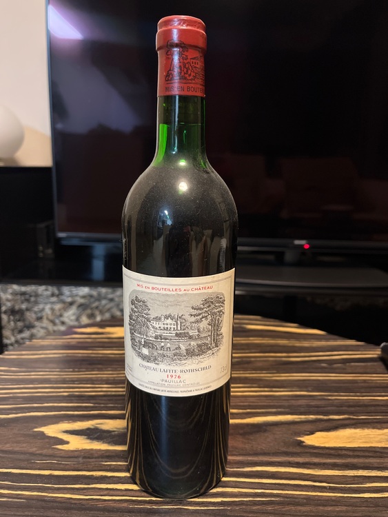 ラフィット　1976（お酒）の商品画像 - 査定依頼日：2025年10月26日 - 最高査定価格：50,000円