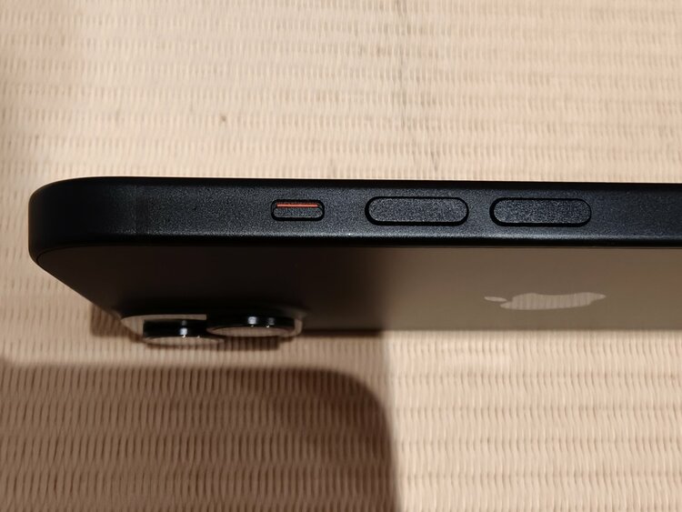 MTMH3J/A iPhone 15 Black 128GB（スマホ）の商品画像 - 査定依頼日：2026年7月12日 - 最高査定価格：57,000円
