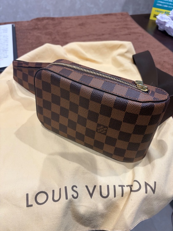 ジェロニモス（ブランドバッグ）の商品画像 - 査定依頼日：2025年10月27日 - 最高査定価格：78,000円